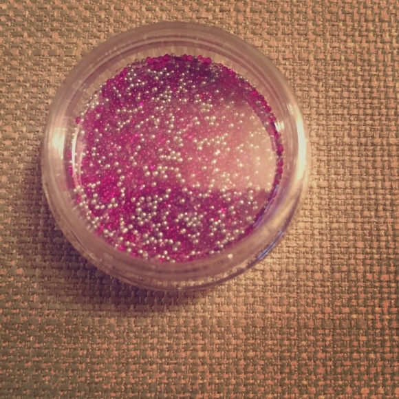 🤙🏼Nail art- 2 for $5 - Picture 2 of 3